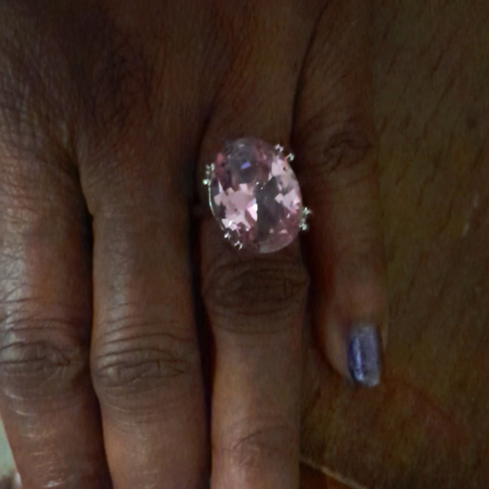 Pretty in Pink Large Oval Bling Ring